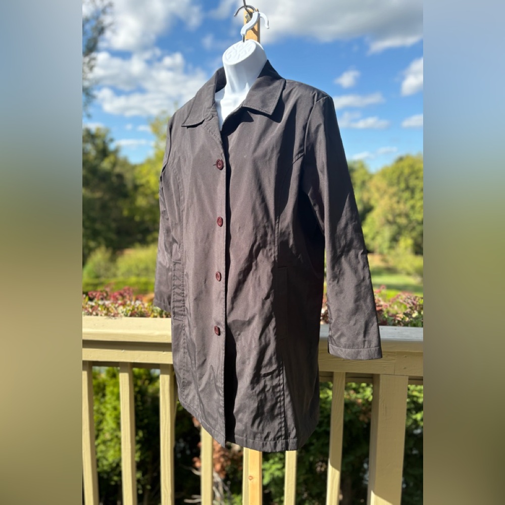 MULBERRY STREET Woman’s Black Light Coat, Size: L